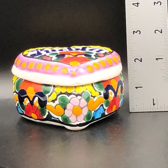 Puebla Mexico Signed Pottery Lidded Dish Handmade Trinket Jewelry Heart Flowers - Picture 10 of 10